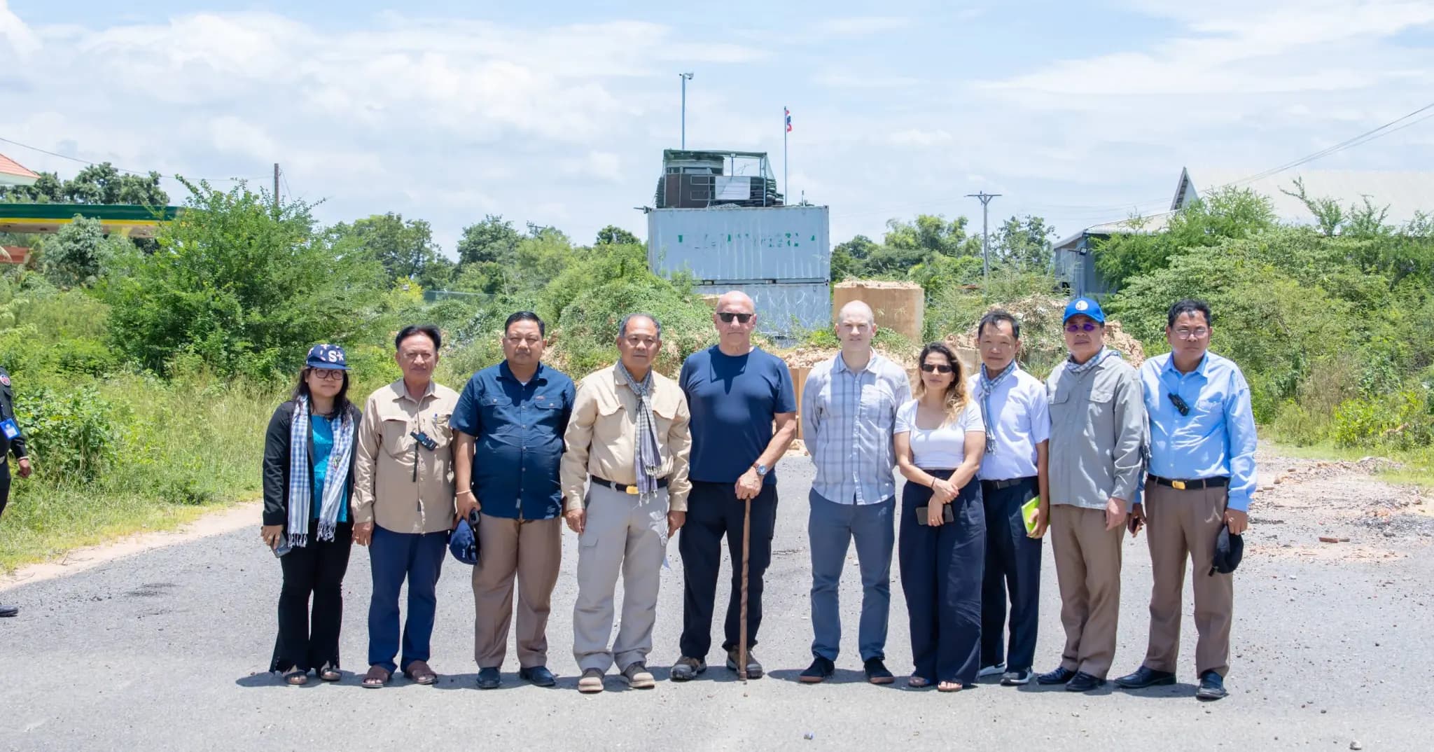 (វីដេអូ)អ្នករាយការណ៍ពិសេសអង្គការសហប្រជាជាតិ ទទួលបន្ទុកស្ថានភាពសិទ្ធិមនុស្សនៅកម្ពុជាថ្មី មកបំពេញទស្សនកិច្ចនៅក្នុងខេត្តបន្ទាយមានជ័យ