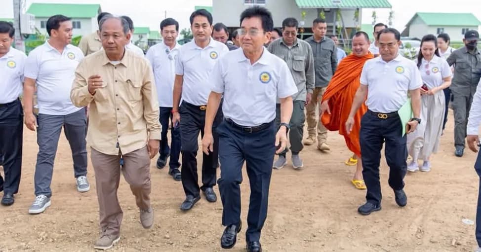 រាជរដ្ឋាភិបាលបន្តយកចិត្តទុកដាក់ប្រជាពលរដ្ឋភៀសសឹក៖ អំណោយជាង ៣.០០០គ្រួសារ ត្រូវបាននាំយកទៅចែកជូននៅស្រុកស្វាយចេក