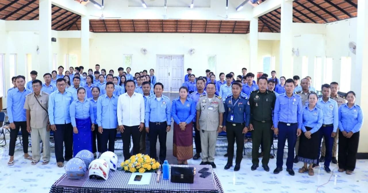លោក យឹម សំណាង អញ្ជើញជាអធិបតីភាពក្នុងពិធីផ្សព្វផ្សាយ ស្ដីពីការទប់ស្កាត់ការប្រើប្រាស់គ្រឿងញៀន និងច្បាប់ចរាចរណ៍ផ្លូវគោកជូនដល់សហភាពសហព័ន្ធយុវជនកម្ពុជា និងសិស្សានុសិស្ស ក្នុងស្រុកភ្នំស្រុក