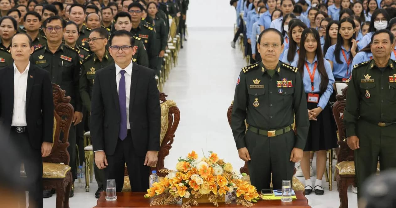 លោក ប៉ែន បូណា៖ «ទាល់តែមានមនុស្សពូកែច្រើនទើបប្រទេសរីកចម្រើនខ្លាំង»