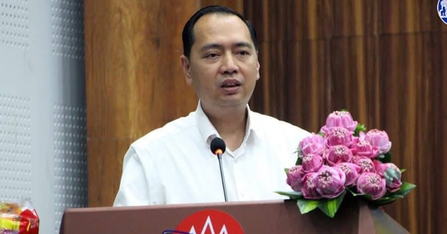 ឯកឧត្តម នេត្រ ភក្ត្រា និងលោកជំទាវ  អញ្ជើញជួបសំណេះសំណាលជាមួយនិវត្តជន ដែលជាអតីតមន្ត្រីរាជការនៃក្រសួងព័ត៌មាន