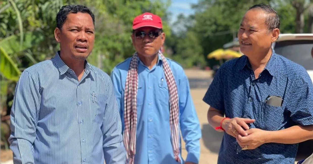 ថ្នាក់ដឹកនាំស្រុកព្រះនេត្រព្រះ និងតំណាងមន្ទីរហិរញ្ញវត្ថុខេត្ត ចុះត្រួតពិនិត្យការថែទាំ និងធានាគុណភាពសំណង់ នៅក្នុងឃុំទឹកជោរ និងឃុំប្រាសាទ