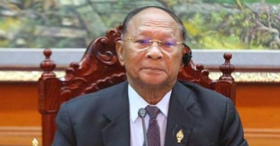 ឯកឧត្តម កែ គឹមយ៉ាន តំណាងរាស្រ្តមណ្ឌលបន្ទាយមានជ័យ និងជាឧត្តមប្រឹក្សាផ្ទាល់ព្រះមហាក្សត្រ ផ្ញើសារលិខិតគោរពជូនពរ សម្តេចអគ្គមហាពញាចក្រី ហេង សំរិន