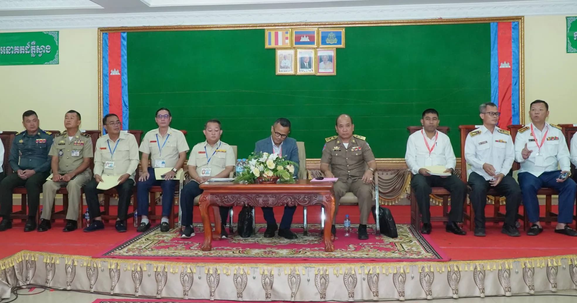 ប្រជុំពង្រឹងសន្តិសុខ សណ្តាប់ធ្នាប់ និងការងារបច្ចេកទេស ជូនដល់ប្រធាន-អនុប្រធានមណ្ឌលប្រឡងសញ្ញាបត្រមធ្យមសិក្សាទុតិយភូមិ សម័យប្រឡង ១០ សីហា ២០២៦