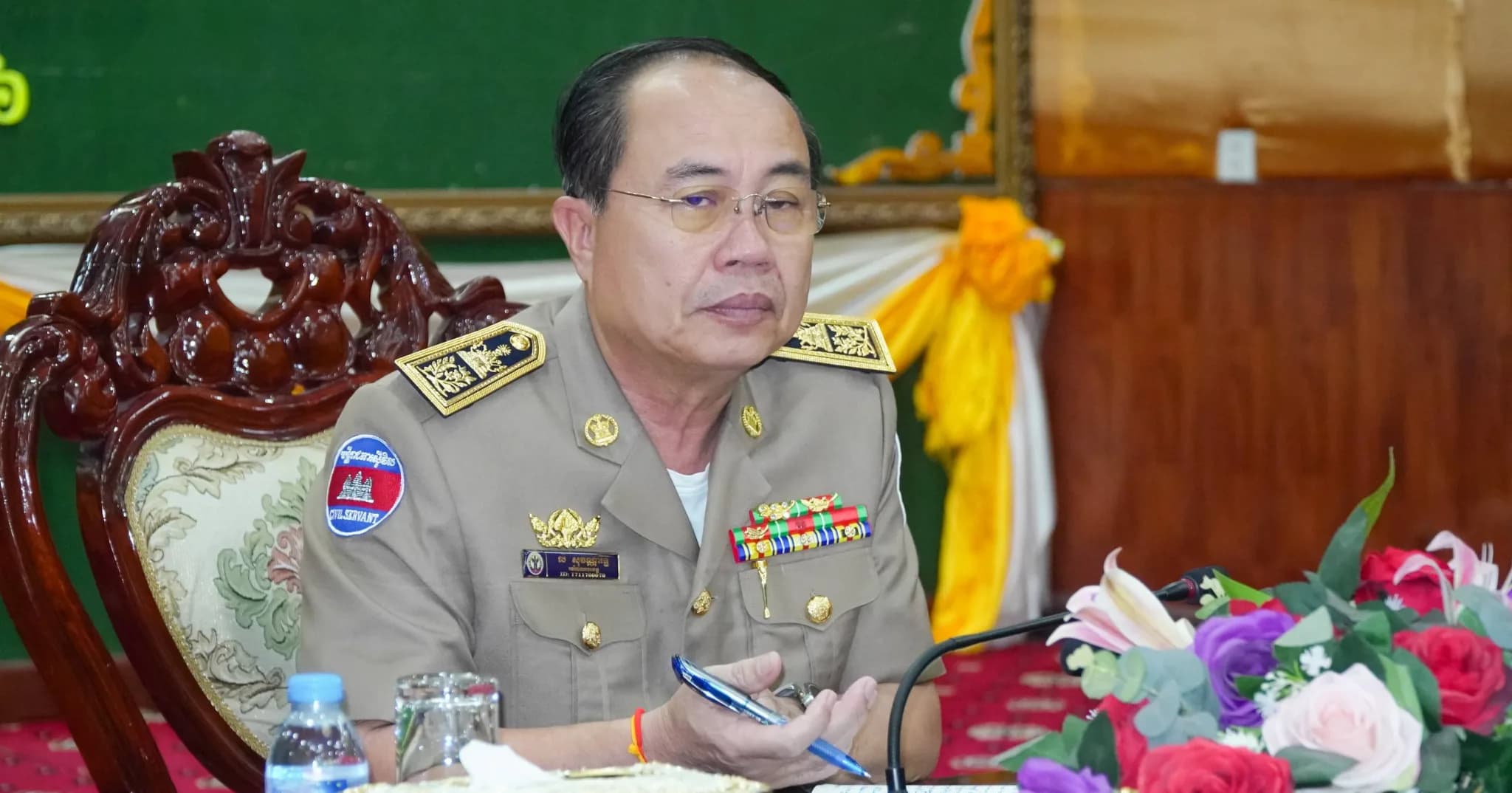 រដ្ឋបាលខេត្តបន្ទាយមានជ័យ បានបើកកិច្ចប្រជុំពិភាក្សាការងារជាមួយអង្គការអន្តរជាតិទេសន្តរប្រវេសន៍ (IOM) ប្រចាំនៅកម្ពុជា ដើម្បីស្ដាប់ការបង្ហាញអំពី «គម្រោងឆ្លើយតបគ្រោះវិបត្តិ និងស្ដារឡើងវិញសម្រាប់ជនភៀសសឹក»