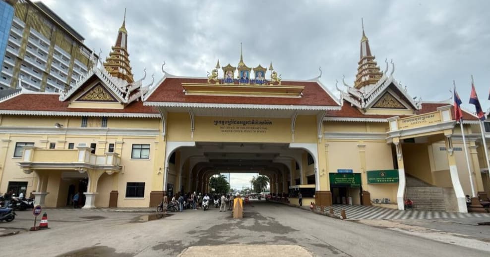 អាជ្ញាធរខេត្តបន្ទាយមានជ័យចេញមុខអះអាង គ្មានការដាក់លូ និងដីខ្សាច់បិទច្រកទ្វារព្រំដែនឡើយ