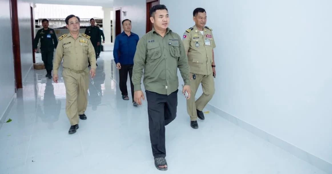 ឯកឧត្តមបណ្ឌិត ប៉ាន់ខែម ប៊ុនថន អញ្ជើញចុះពិនិត្យវឌ្ឍនភាពនៃការសាងសង់អគារប៉ុស្តិ៍រដ្ឋបាលសង្កាត់និមិត្ត ក្រុងប៉ោយប៉ែត